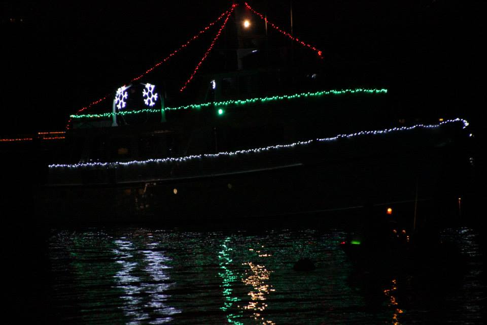 10857920_1534606883448861_2798396276607034945_n Sausalito 37th Annual Lighted Boat Parade